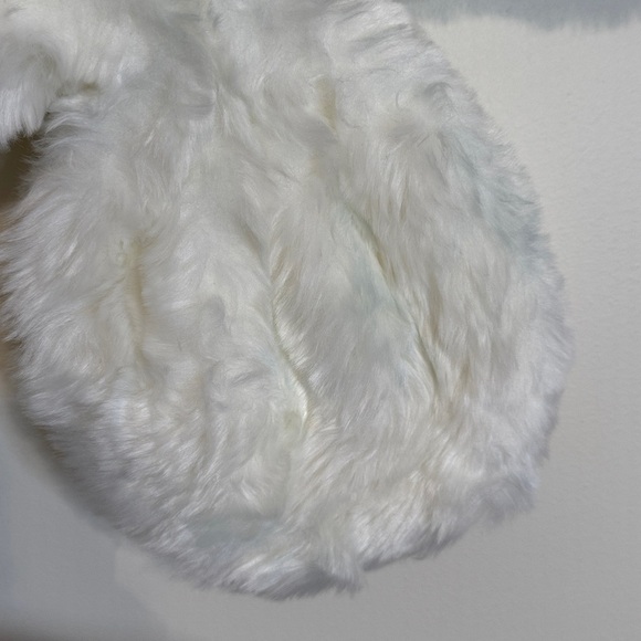 Faux Fur Shawl Wrap Fall/Winter Bridal Shrug - Picture 7 of 9